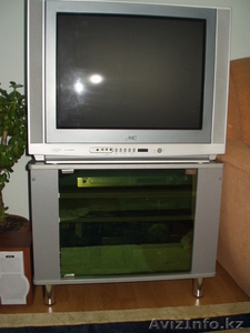 Продам TV JVC AV-25LX3 (диагональ 61см) вместе с тумбой - Изображение #1, Объявление #133484