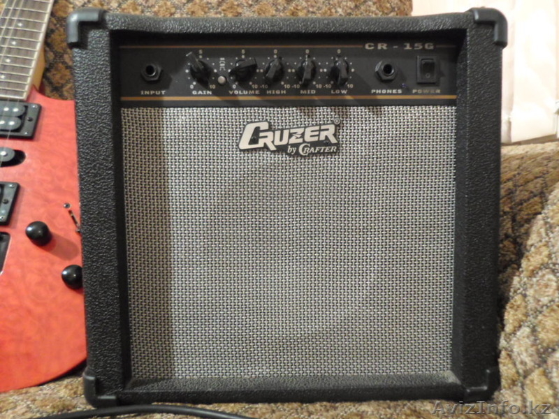 Продам комплект электрогитара, чехол, усилитель, педаль и мелочевку - Изображение #2, Объявление #1384613